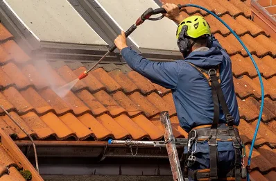 Démoussage et hydrofuge de toiture à Eps